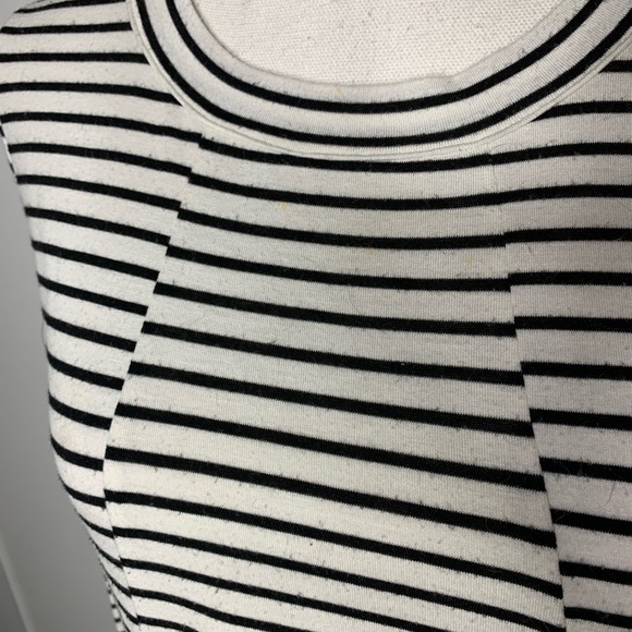 BCBGeneration Long sleeve black and white striped tunic dress keyhole back sz M - Picture 5 of 6